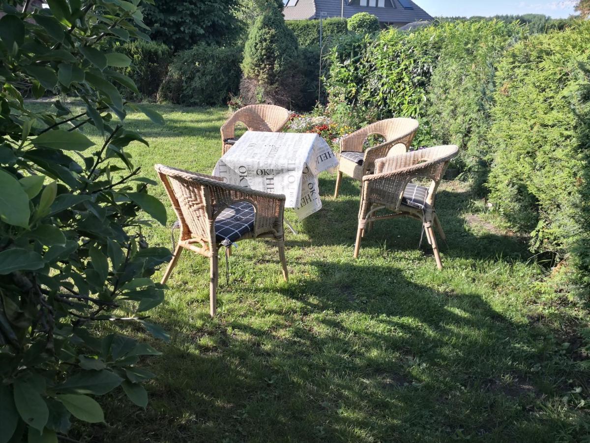 Kuenstler Ferienwohnung 3 Zimmer Kueche Bad Zentrale Lage Wulsbuttel Екстериор снимка