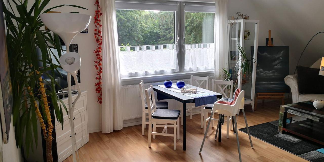 Kuenstler Ferienwohnung 3 Zimmer Kueche Bad Zentrale Lage Wulsbuttel Екстериор снимка