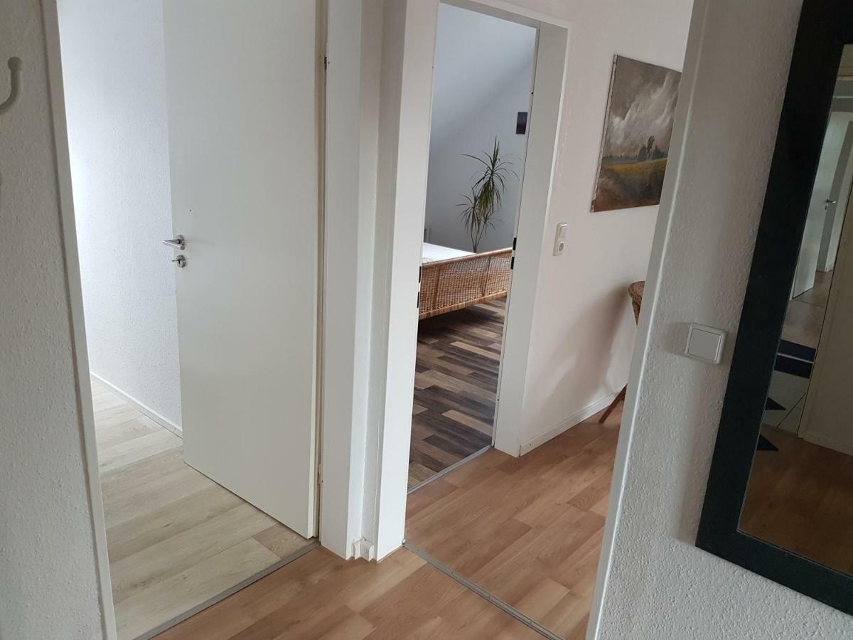 Kuenstler Ferienwohnung 3 Zimmer Kueche Bad Zentrale Lage Wulsbuttel Екстериор снимка